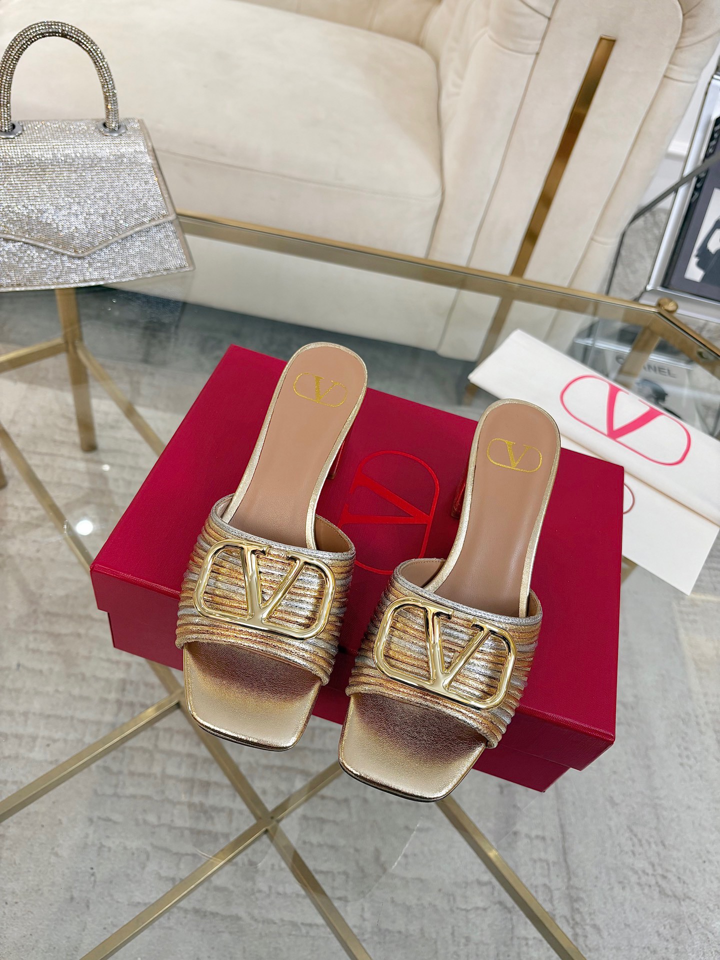 Women's high heels